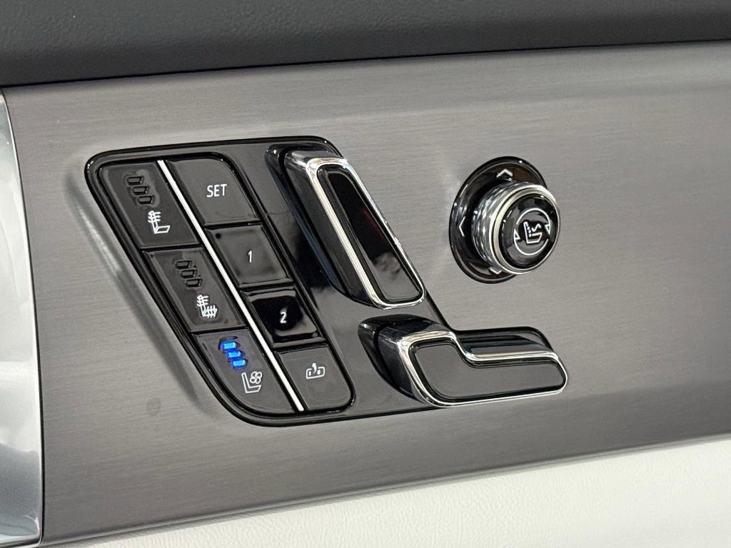 new 2026 Cadillac VISTIQ car, priced at $81,611