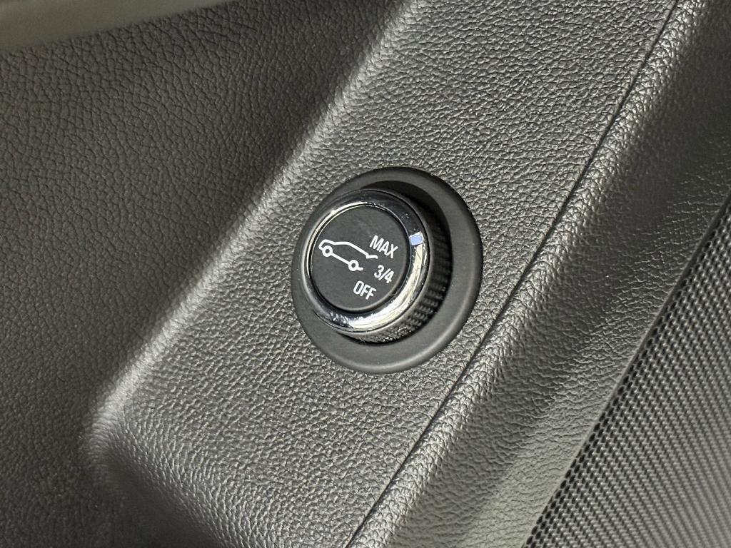 used 2018 Chevrolet Traverse car, priced at $19,998