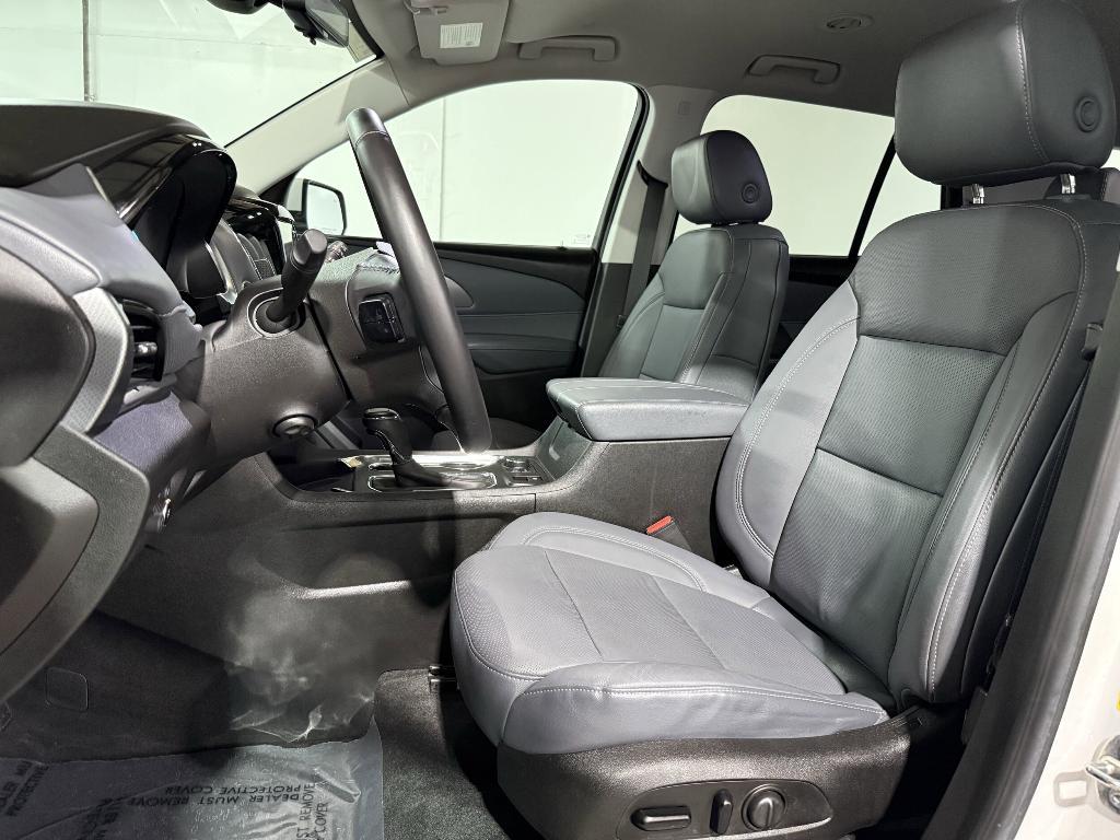 used 2018 Chevrolet Traverse car, priced at $19,998