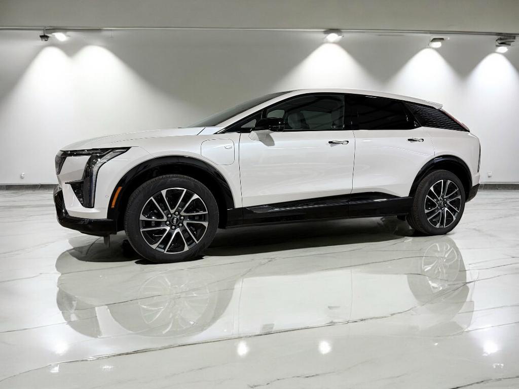new 2025 Cadillac OPTIQ car, priced at $56,211
