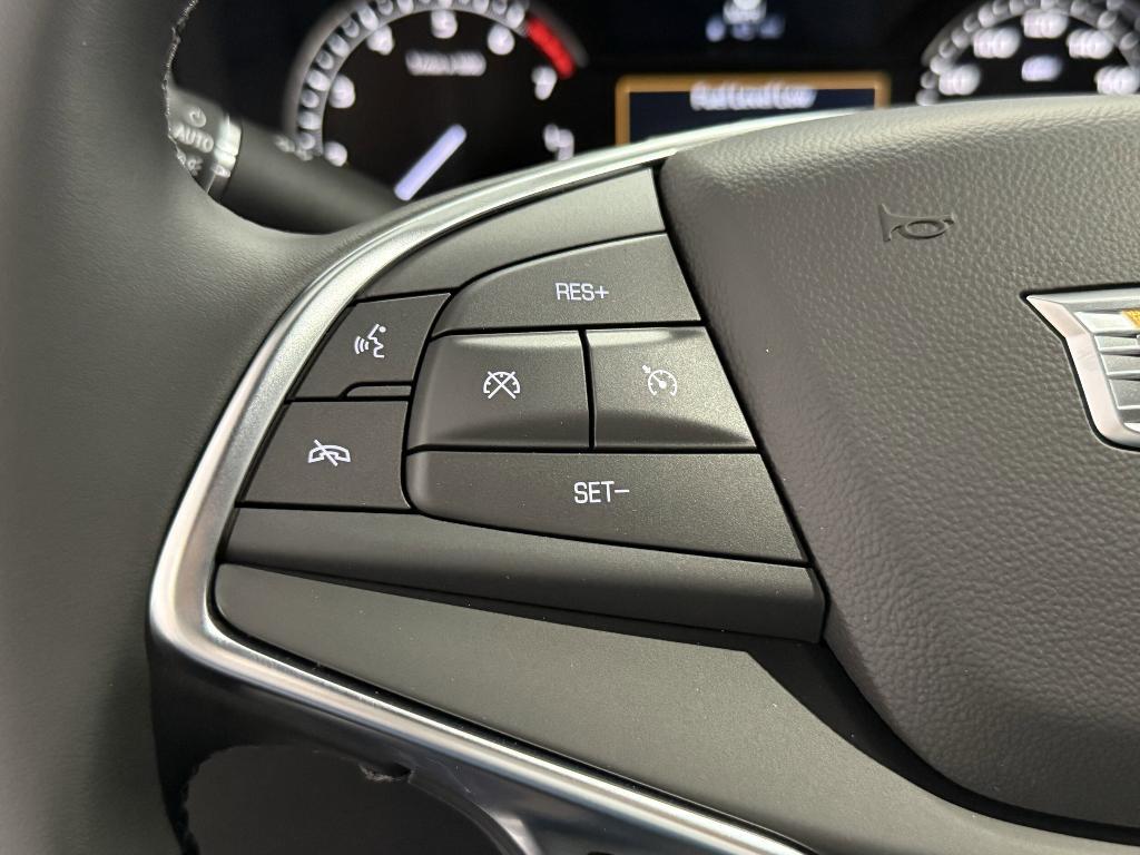 new 2025 Cadillac XT5 car, priced at $46,221