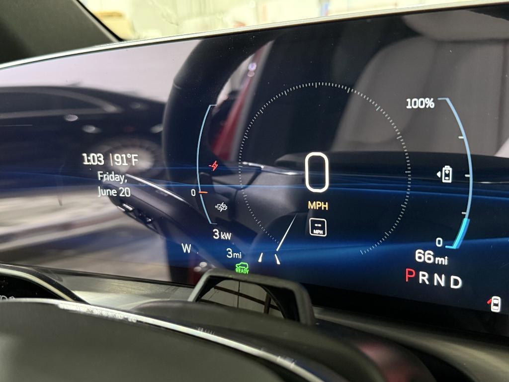 new 2026 Cadillac VISTIQ car, priced at $81,111