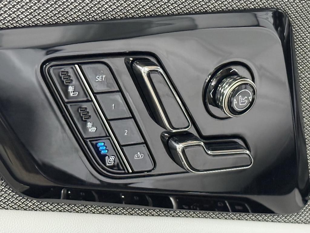 new 2025 Cadillac OPTIQ car, priced at $57,561