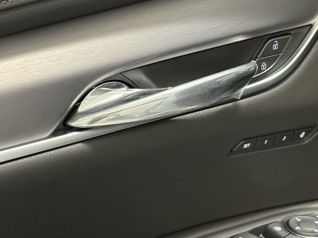 new 2025 Cadillac XT6 car, priced at $51,511