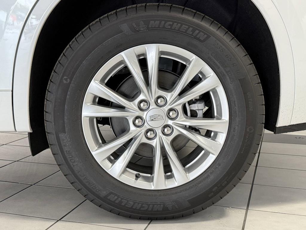 new 2025 Cadillac XT6 car, priced at $50,313