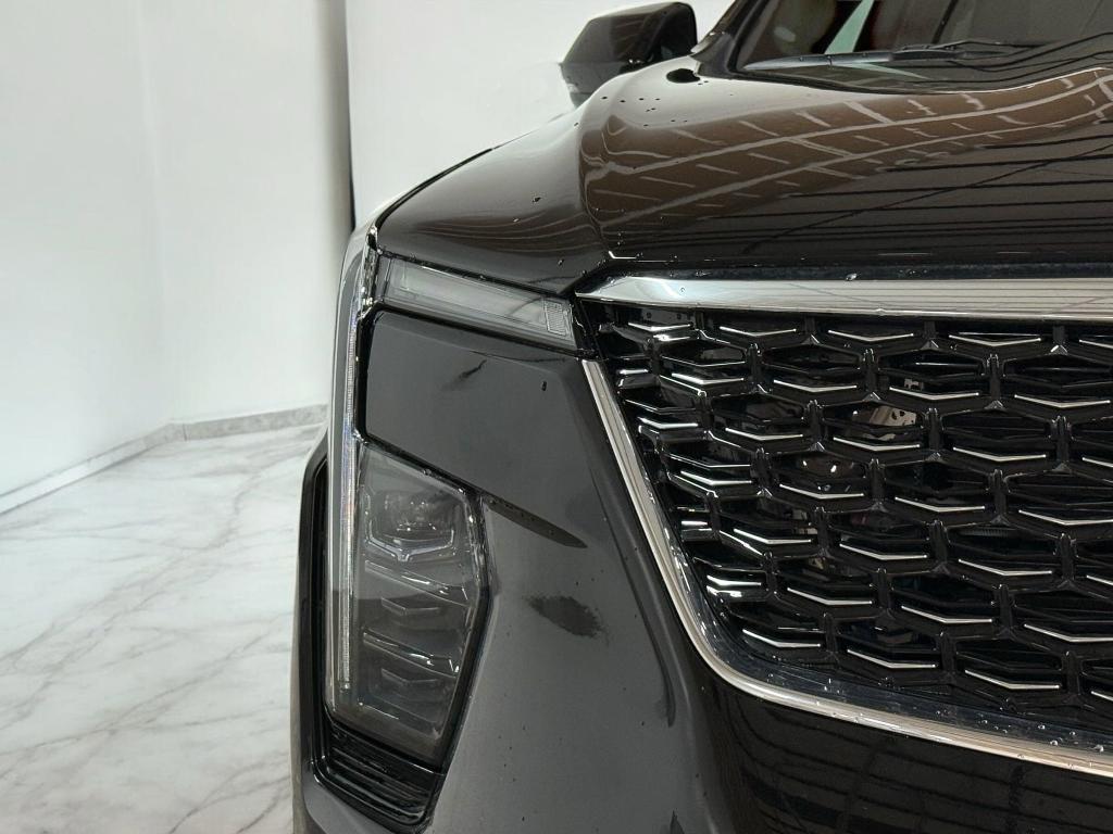 new 2025 Cadillac XT4 car, priced at $45,281