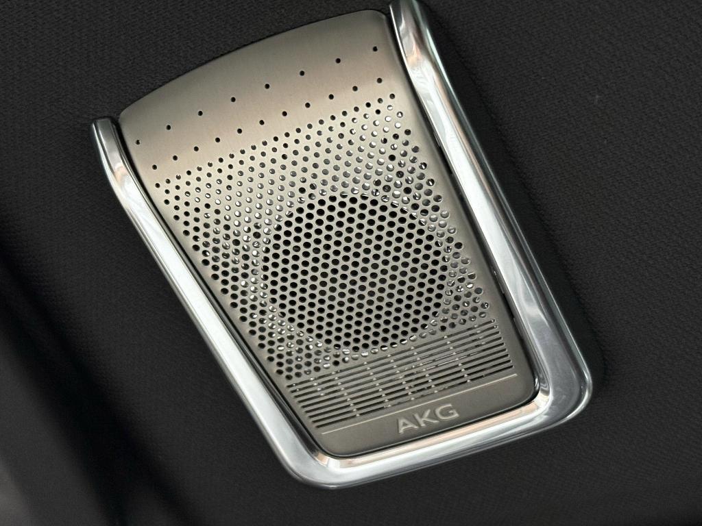 new 2026 Cadillac VISTIQ car, priced at $81,011