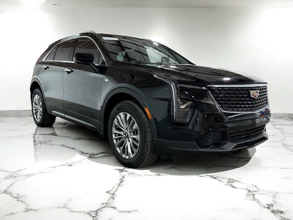 new 2025 Cadillac XT4 car, priced at $43,861