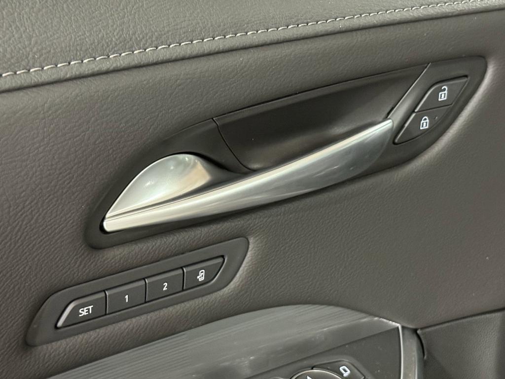 new 2025 Cadillac XT4 car, priced at $43,861