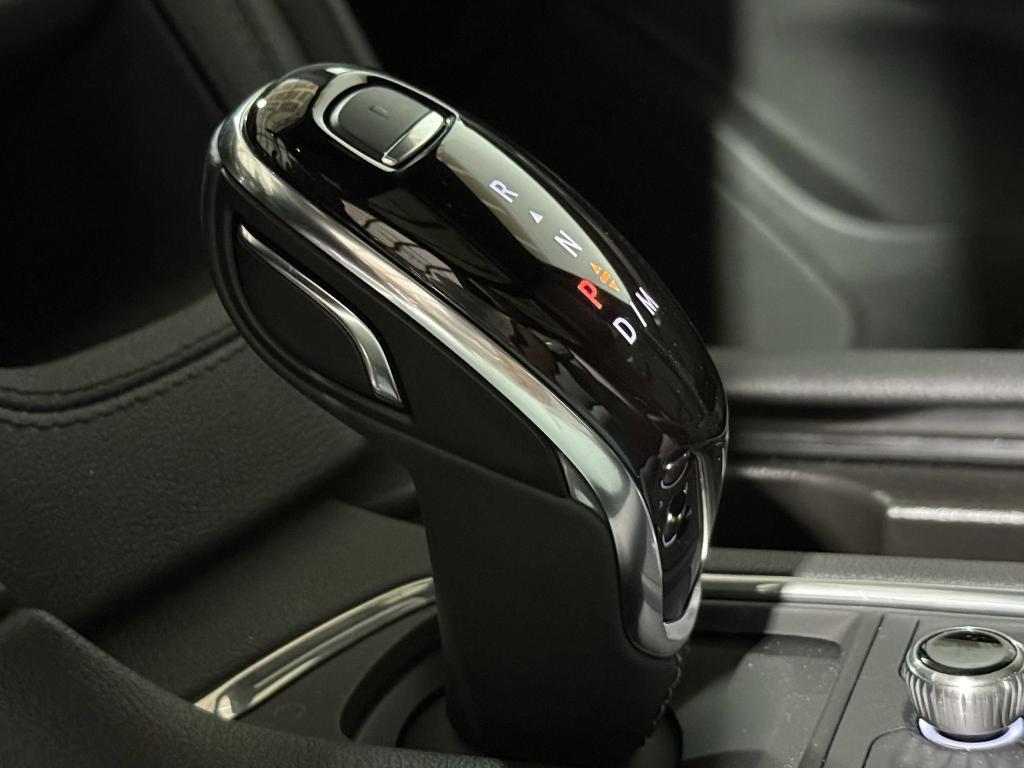 new 2025 Cadillac XT6 car, priced at $42,812