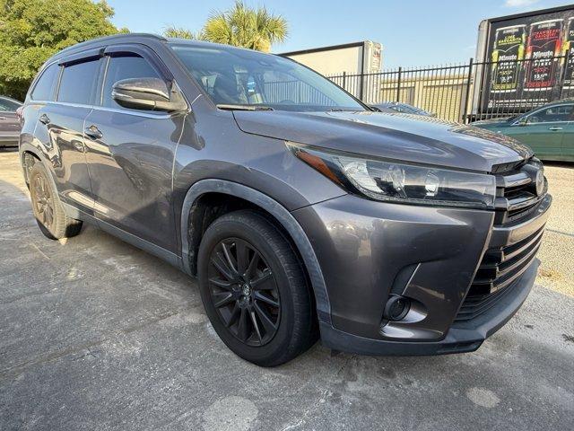 used 2019 Toyota Highlander car, priced at $23,999