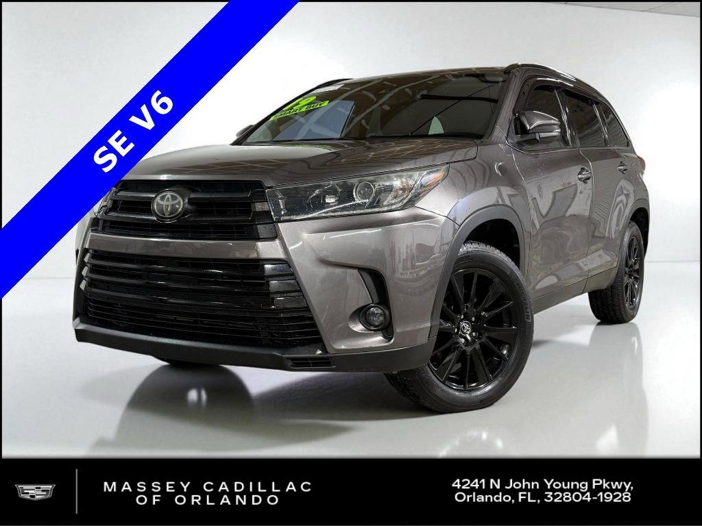 used 2019 Toyota Highlander car, priced at $21,996