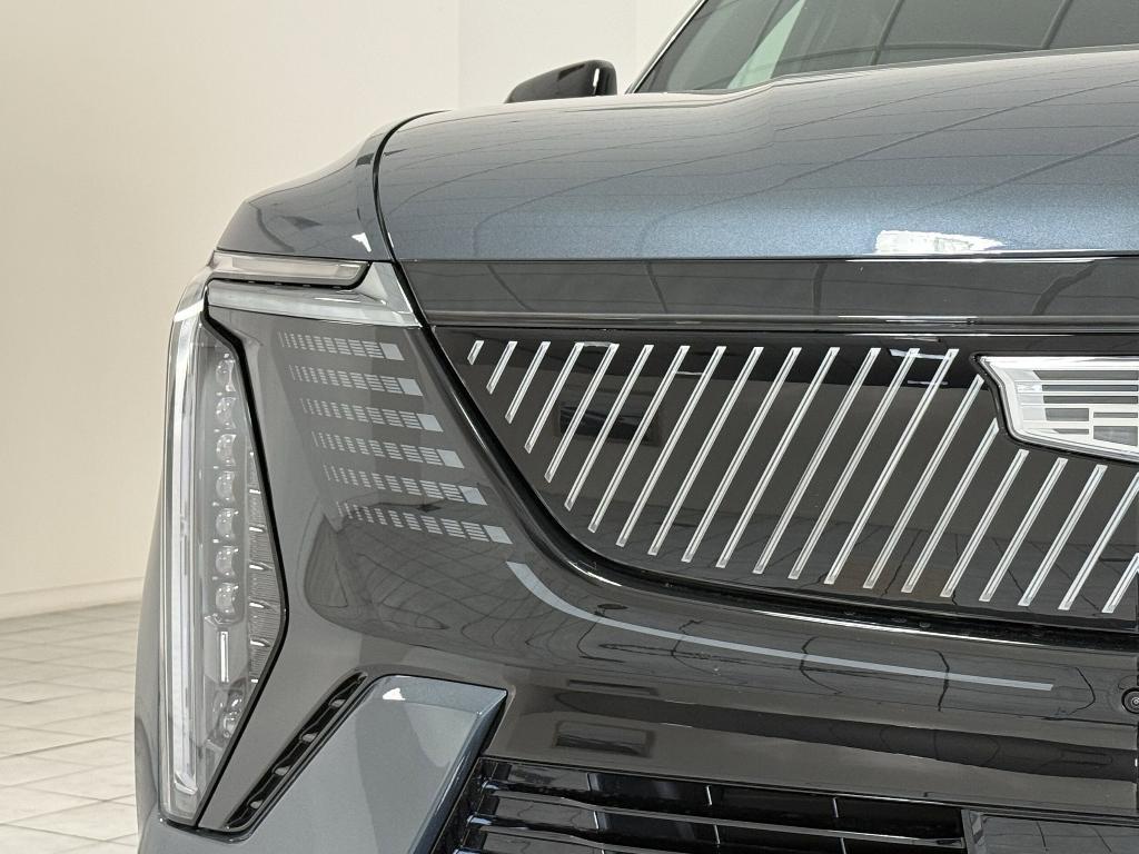 new 2025 Cadillac Escalade IQ car, priced at $131,211