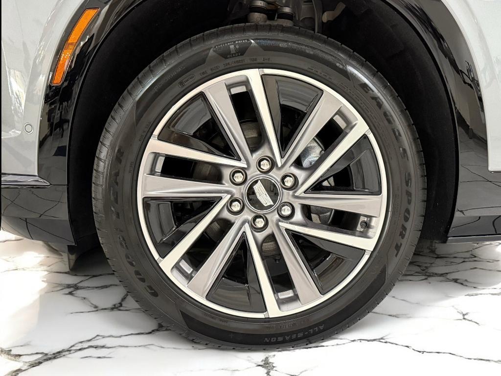 new 2026 Cadillac VISTIQ car, priced at $80,981