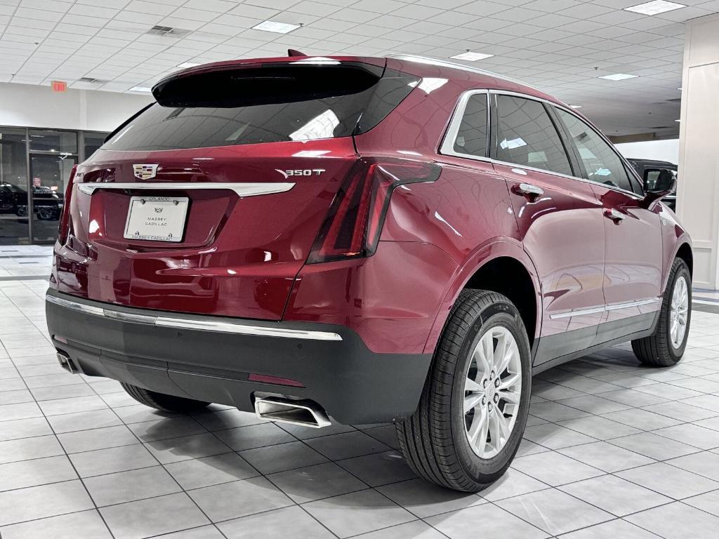 new 2025 Cadillac XT5 car, priced at $46,125