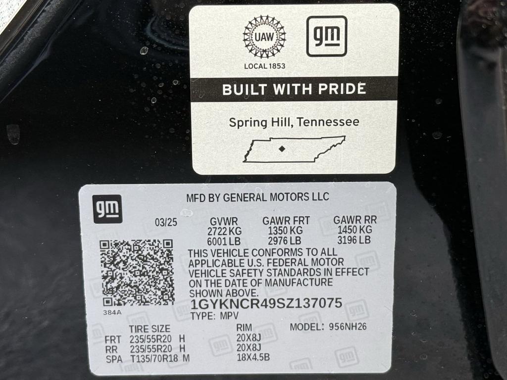 new 2025 Cadillac XT5 car, priced at $49,633