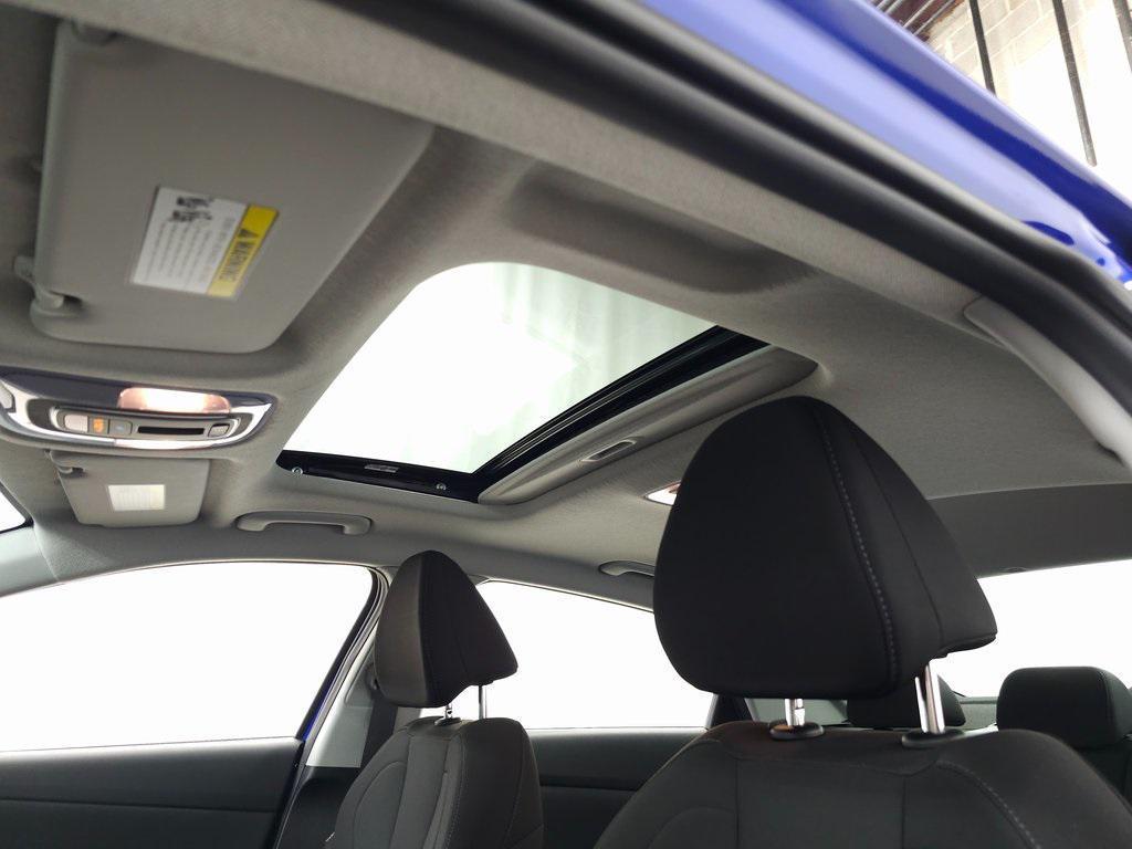 new 2025 Hyundai Elantra car, priced at $23,765
