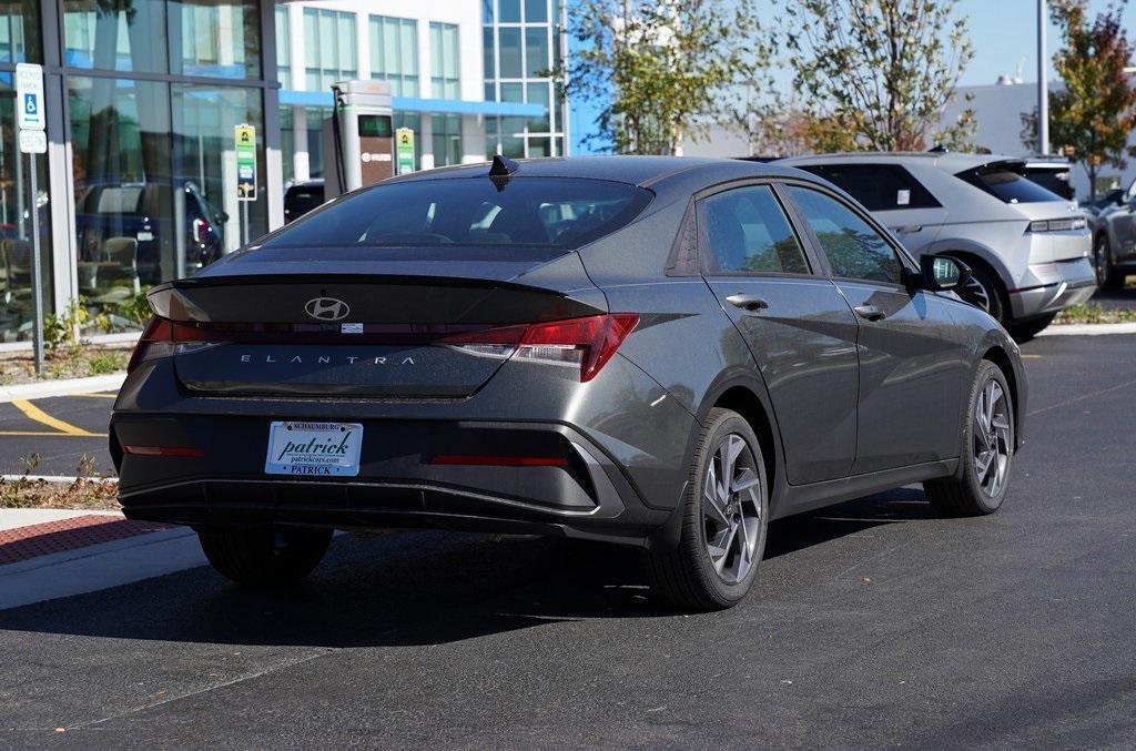 new 2025 Hyundai Elantra car, priced at $23,765