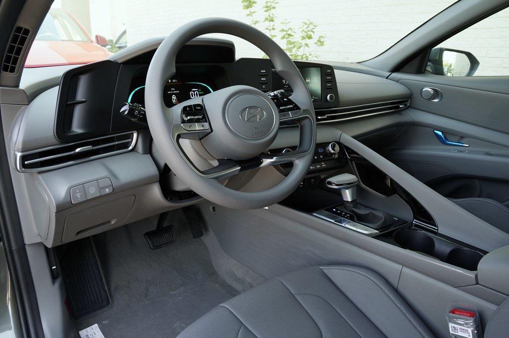 new 2025 Hyundai ELANTRA HEV car, priced at $25,965