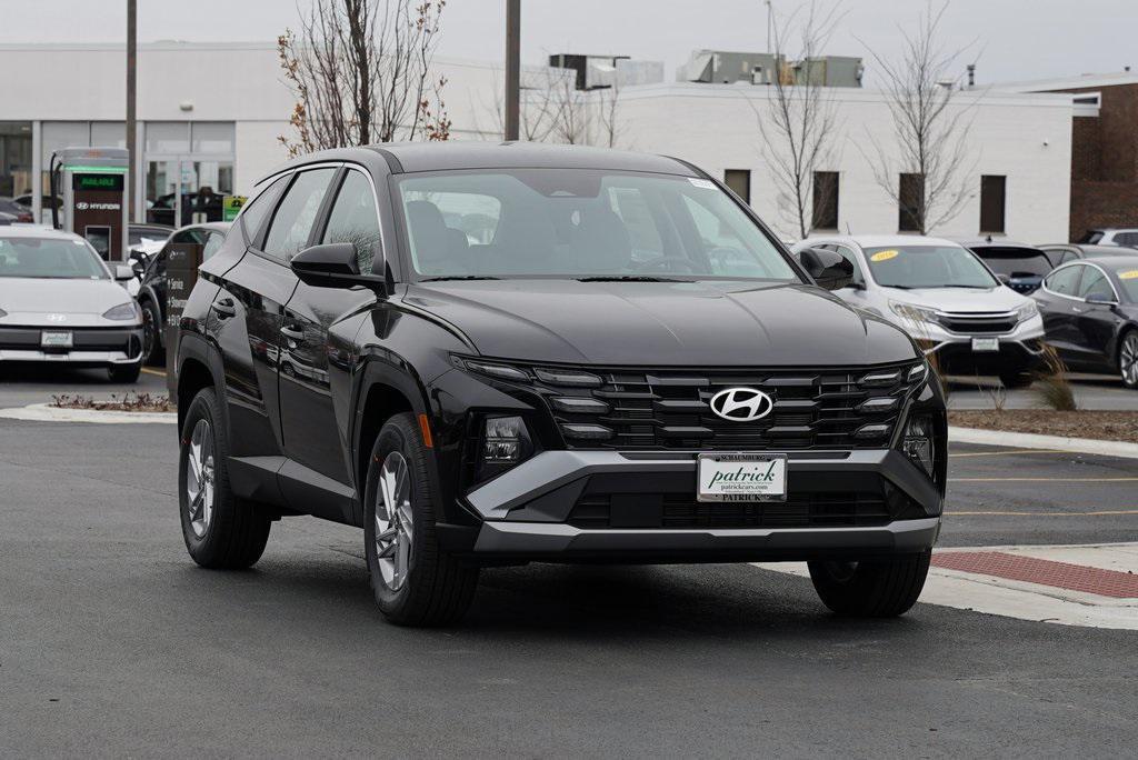 new 2025 Hyundai Tucson car, priced at $30,104