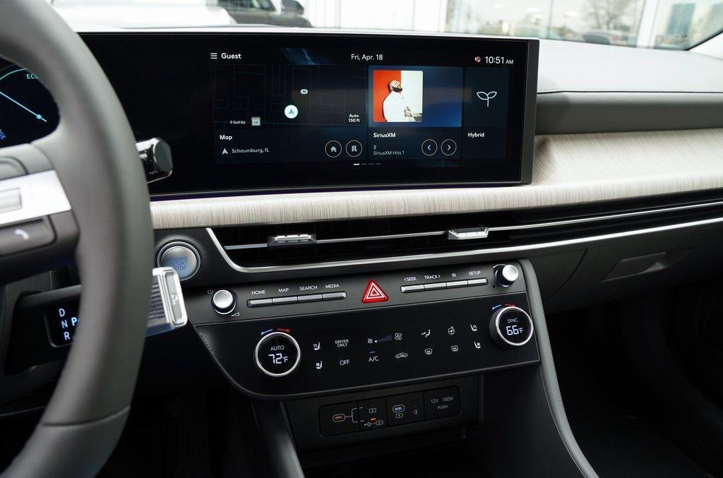 new 2025 Hyundai Sonata Hybrid car, priced at $38,980