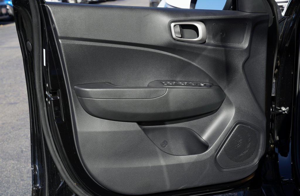 new 2025 Hyundai Venue car, priced at $23,556