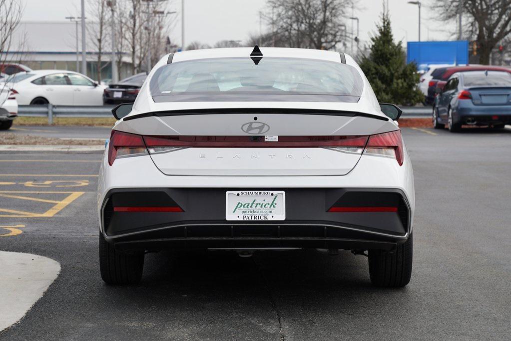 new 2025 Hyundai Elantra car, priced at $23,572