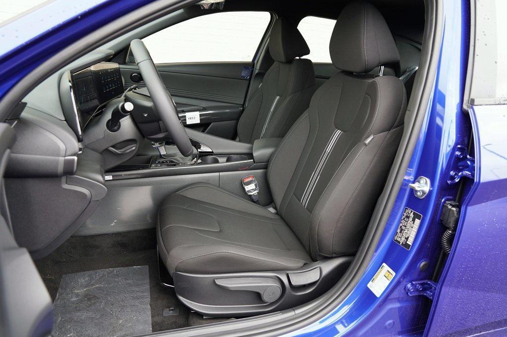 new 2025 Hyundai ELANTRA HEV car, priced at $27,755
