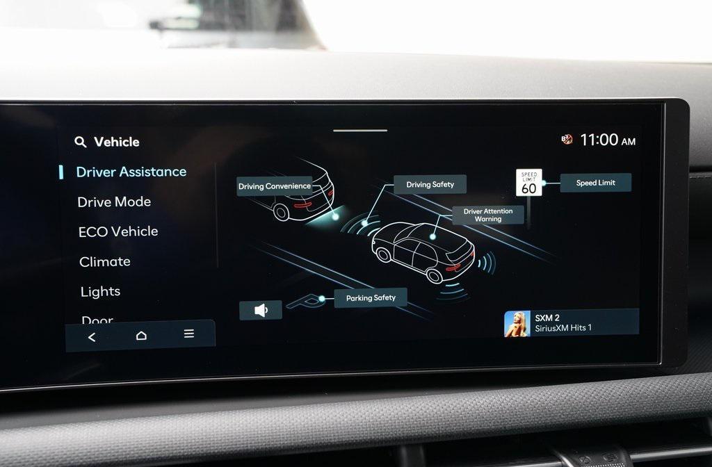 new 2025 Hyundai TUCSON Hybrid car, priced at $36,310