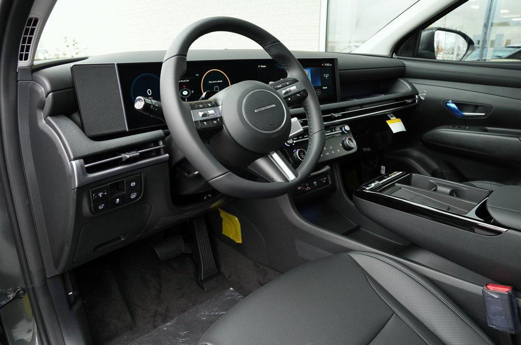 new 2025 Hyundai TUCSON Hybrid car, priced at $36,310