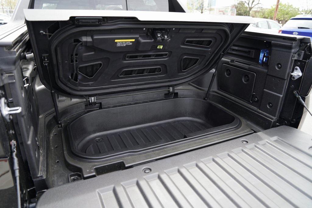 new 2025 Hyundai SANTA CRUZ car, priced at $35,775