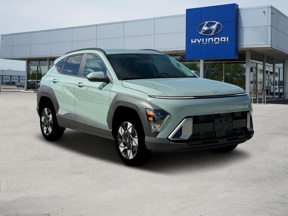 new 2025 Hyundai Kona car, priced at $28,674