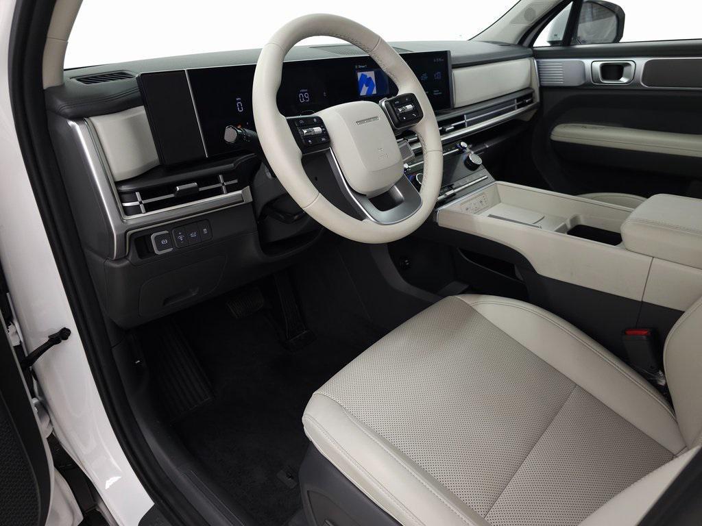 used 2025 Hyundai Santa Fe car, priced at $35,810