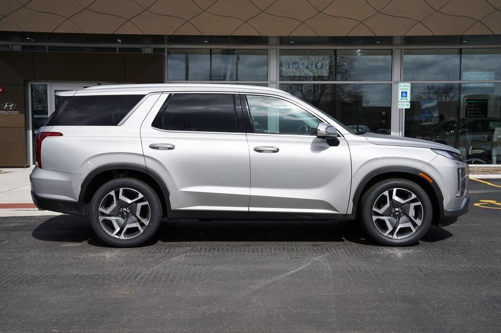 new 2025 Hyundai Palisade car, priced at $44,424