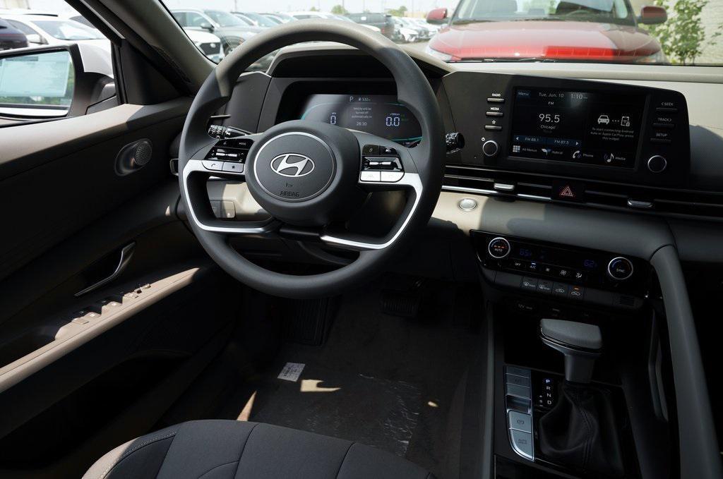 new 2025 Hyundai ELANTRA HEV car, priced at $26,210