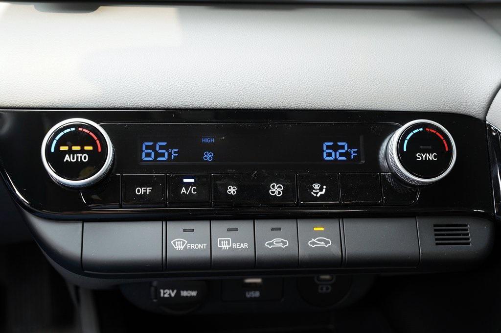 new 2025 Hyundai ELANTRA HEV car, priced at $26,210