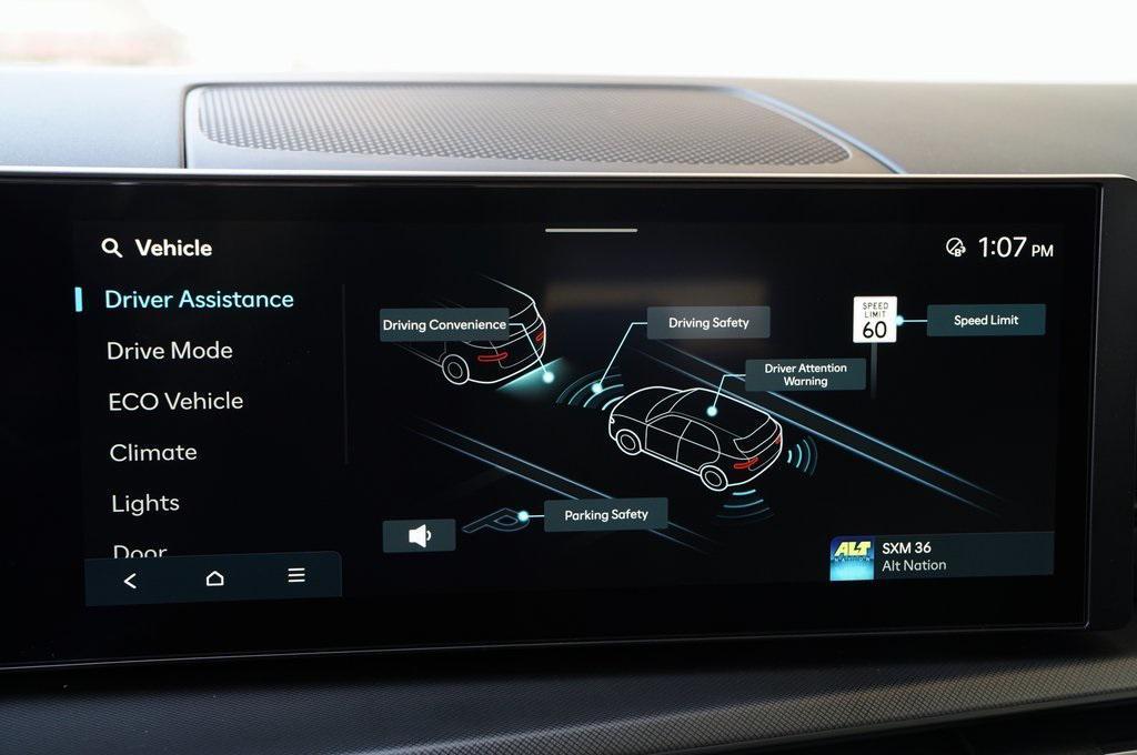 new 2025 Hyundai SANTA FE HEV car, priced at $40,434