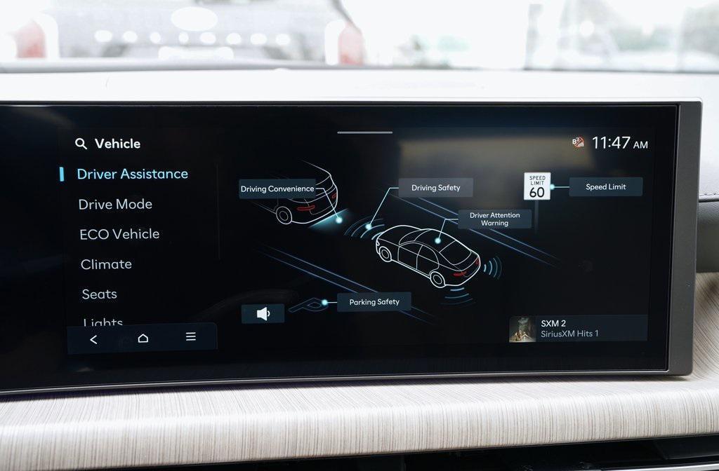 new 2025 Hyundai Sonata Hybrid car, priced at $39,015