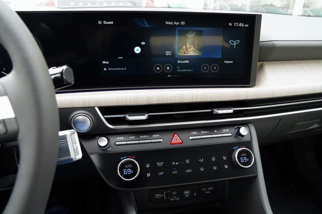 new 2025 Hyundai Sonata Hybrid car, priced at $39,015