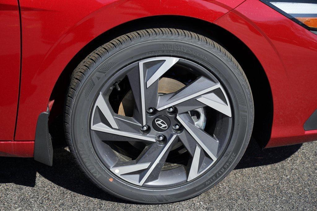 new 2025 Hyundai Elantra car, priced at $24,290