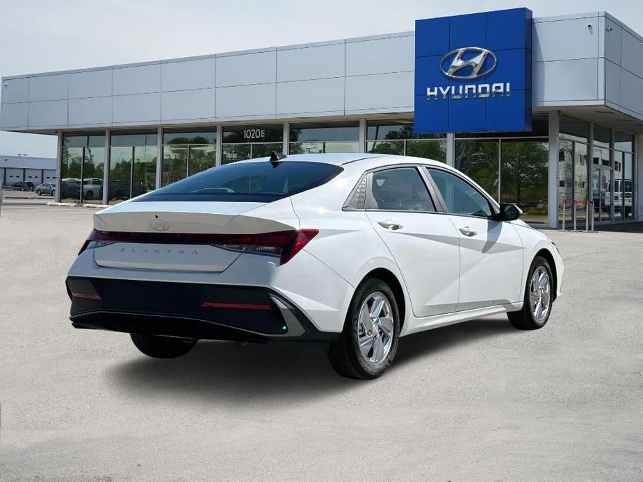 new 2024 Hyundai Elantra car, priced at $22,699