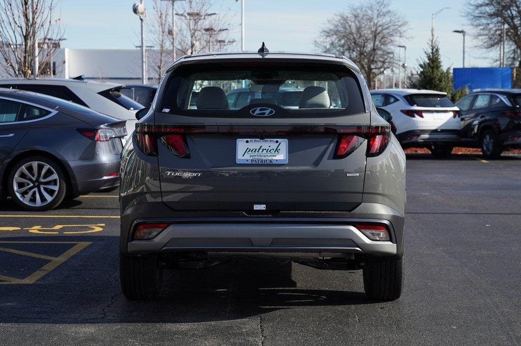 new 2025 Hyundai Tucson car, priced at $30,104