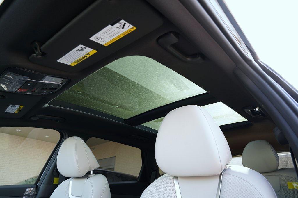 new 2026 Hyundai TUCSON Hybrid car, priced at $42,623