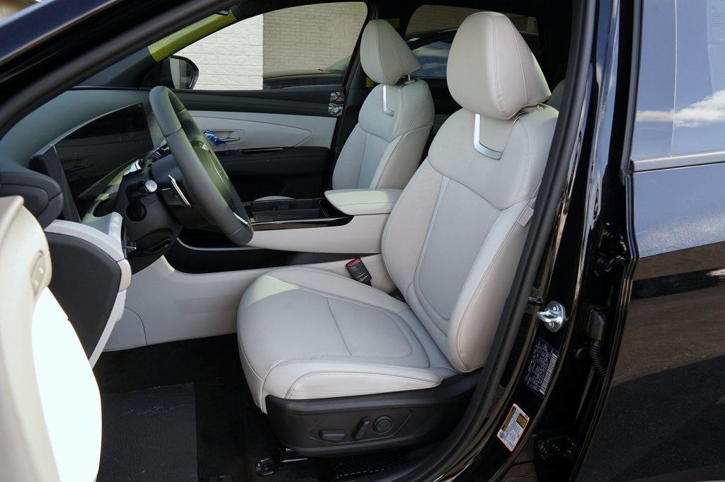 new 2026 Hyundai TUCSON Hybrid car, priced at $42,623