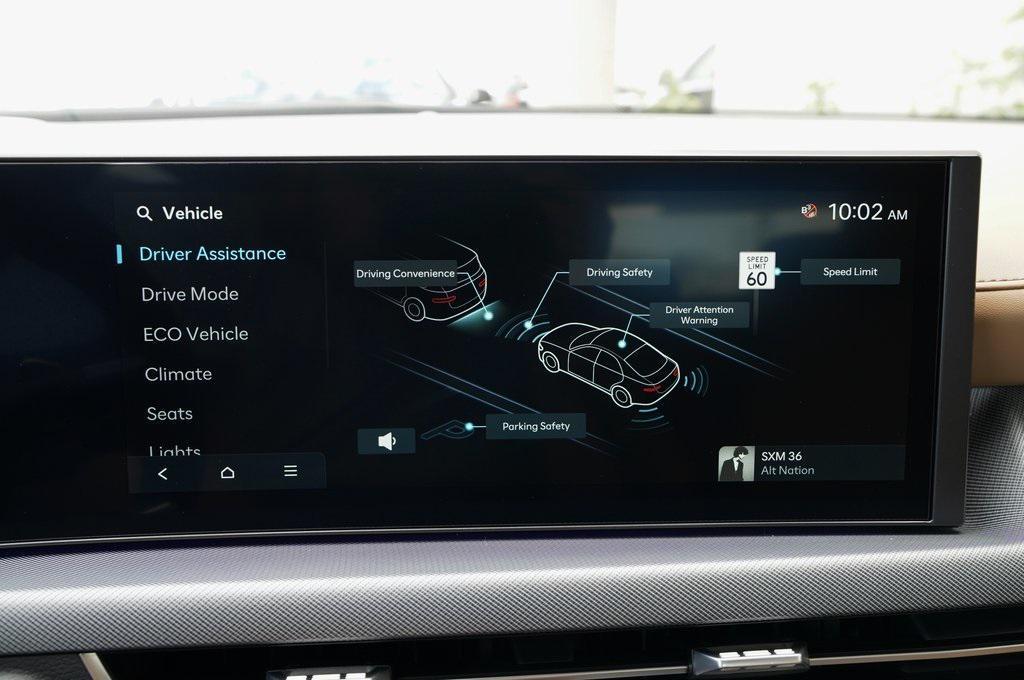 new 2025 Hyundai Sonata Hybrid car, priced at $39,025