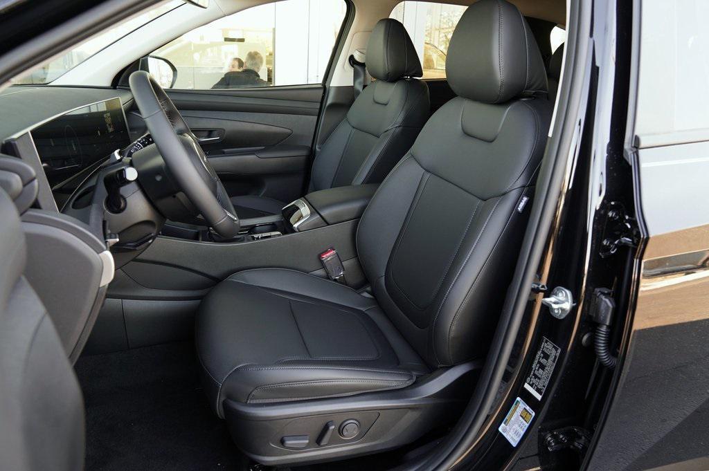 new 2025 Hyundai Tucson car, priced at $34,890