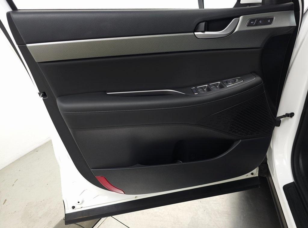 used 2025 Hyundai Palisade car, priced at $44,990