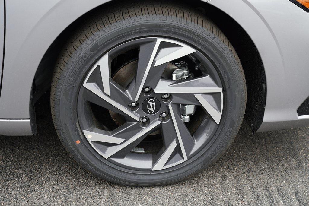 new 2025 Hyundai ELANTRA HEV car, priced at $30,090