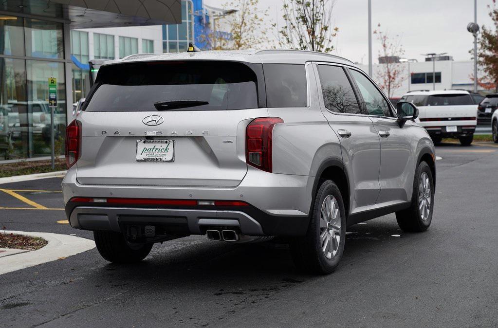 new 2025 Hyundai Palisade car, priced at $42,673