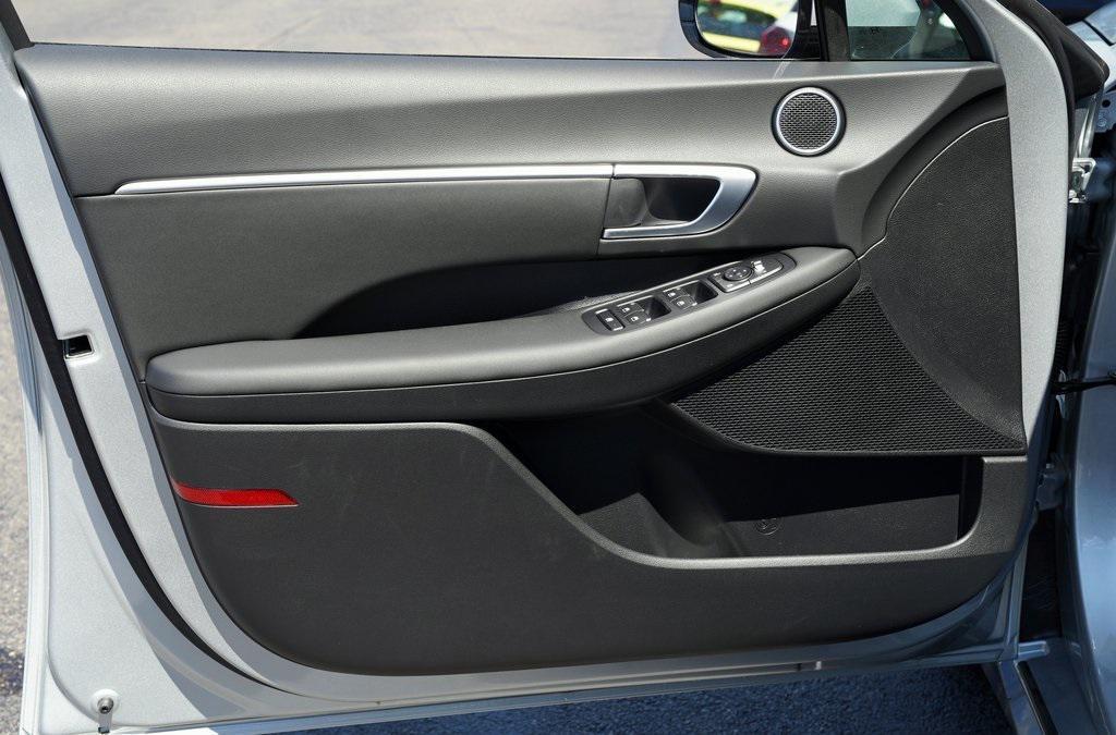 new 2025 Hyundai Sonata car, priced at $28,610
